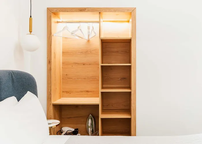 דירה The Secret Yard