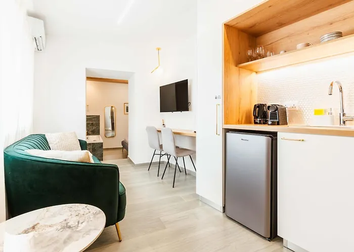 The Secret Yard * Lárnaca